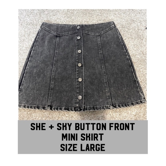 She + Sky Dresses & Skirts - ❤️She + Sky black acid wash button front mini skirt size large ￼